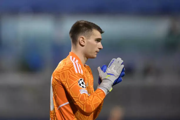 Fiorentina eyeing new targets beside Dominik Livaković