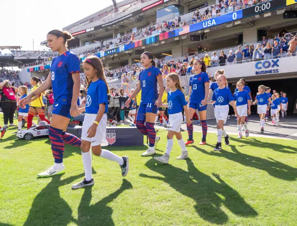Why U.S. women’s football outshines their male counterparts