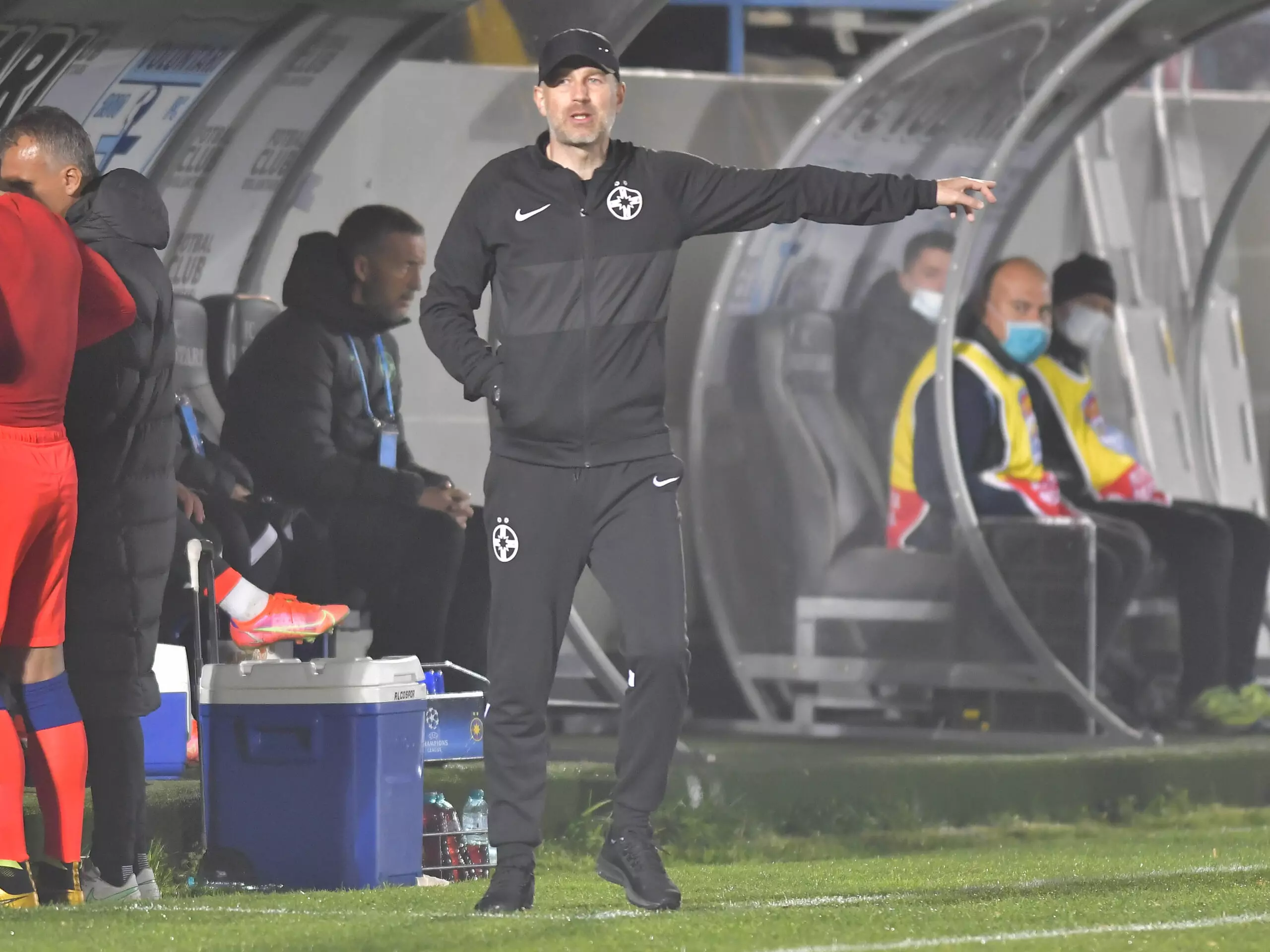 The Best Father-Son Managers at the Top Level