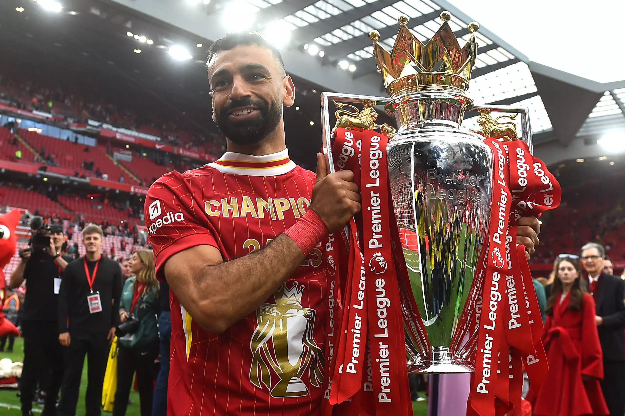 Mohamed Salah Is the Hot Favourite To Win 2024/25 PFA Player of the Year
