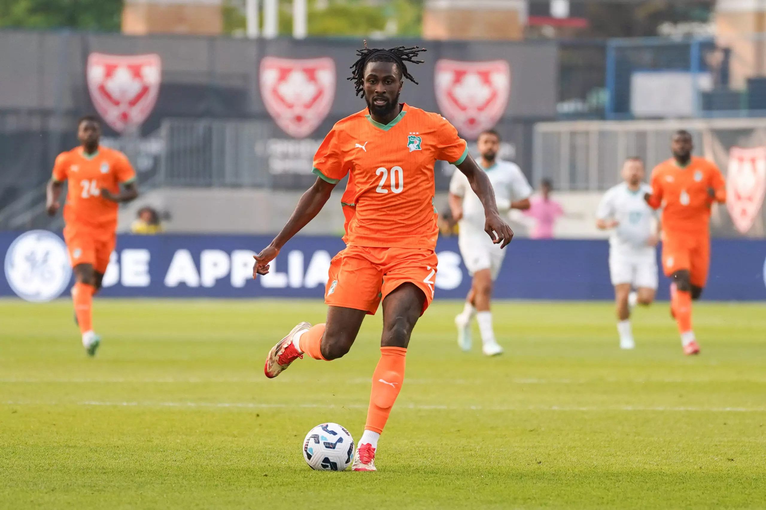 Aston Villa Strengthen Key Area With 36 G/A Forward Signing As Marcus Rashford Replacement