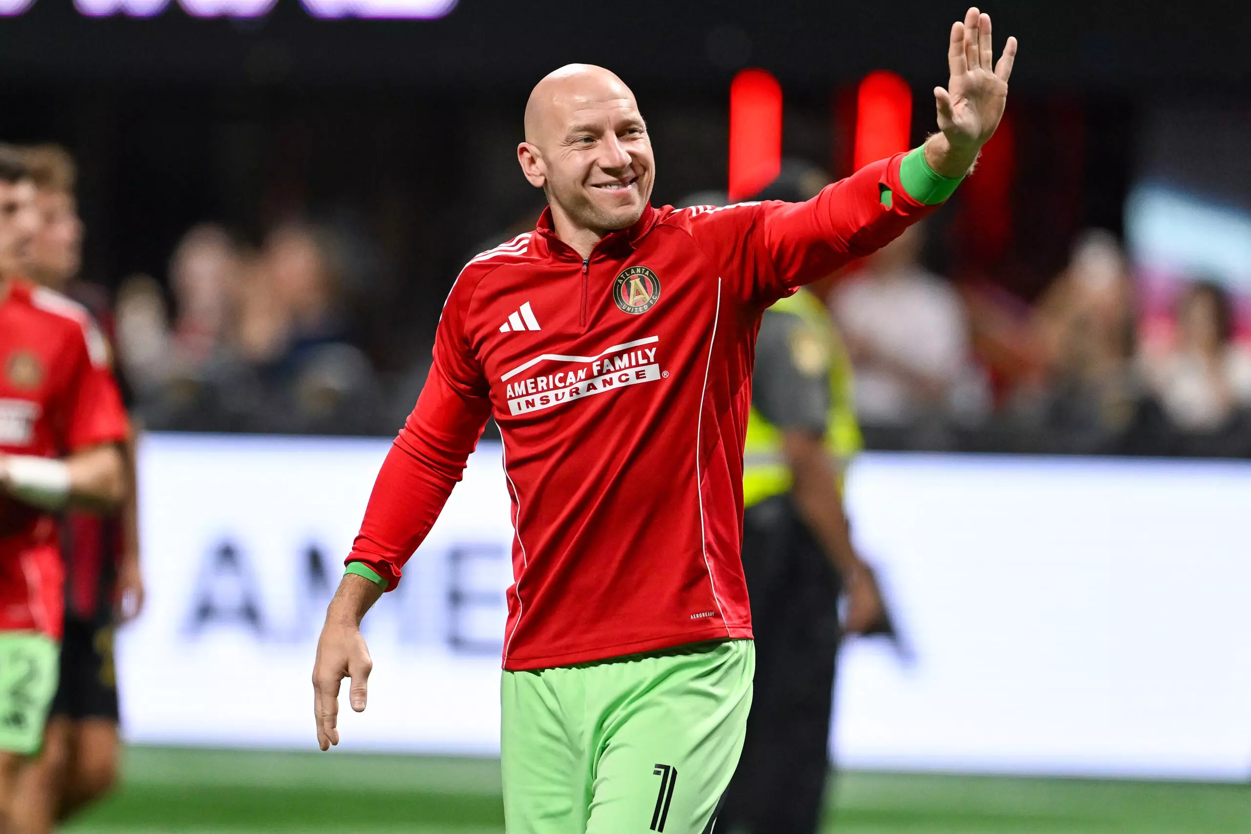 Brad Guzan Announces Retirement after 21 years