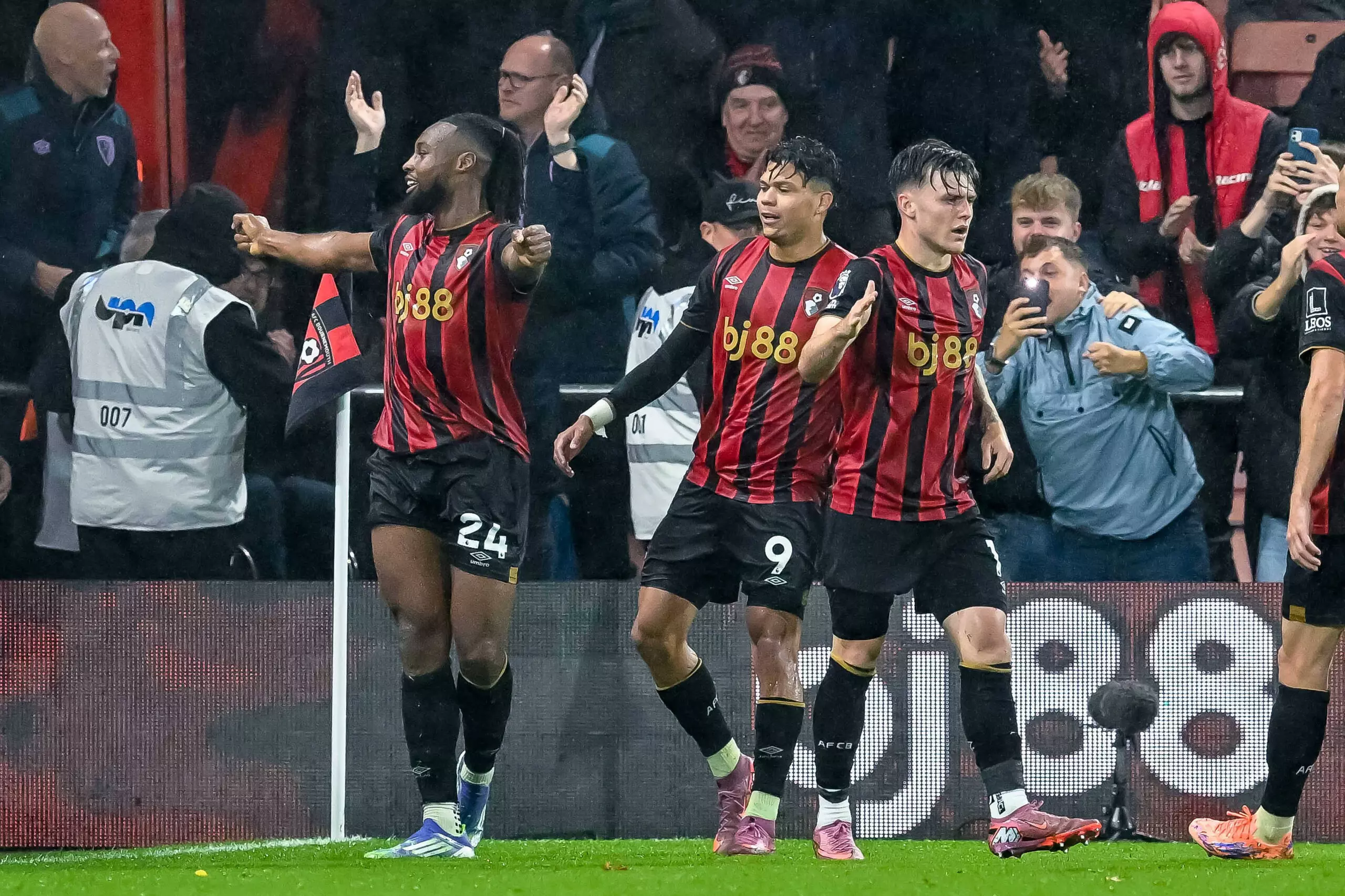 Fantasy Football Matchweek 8: Buy, Sell, Injury Report