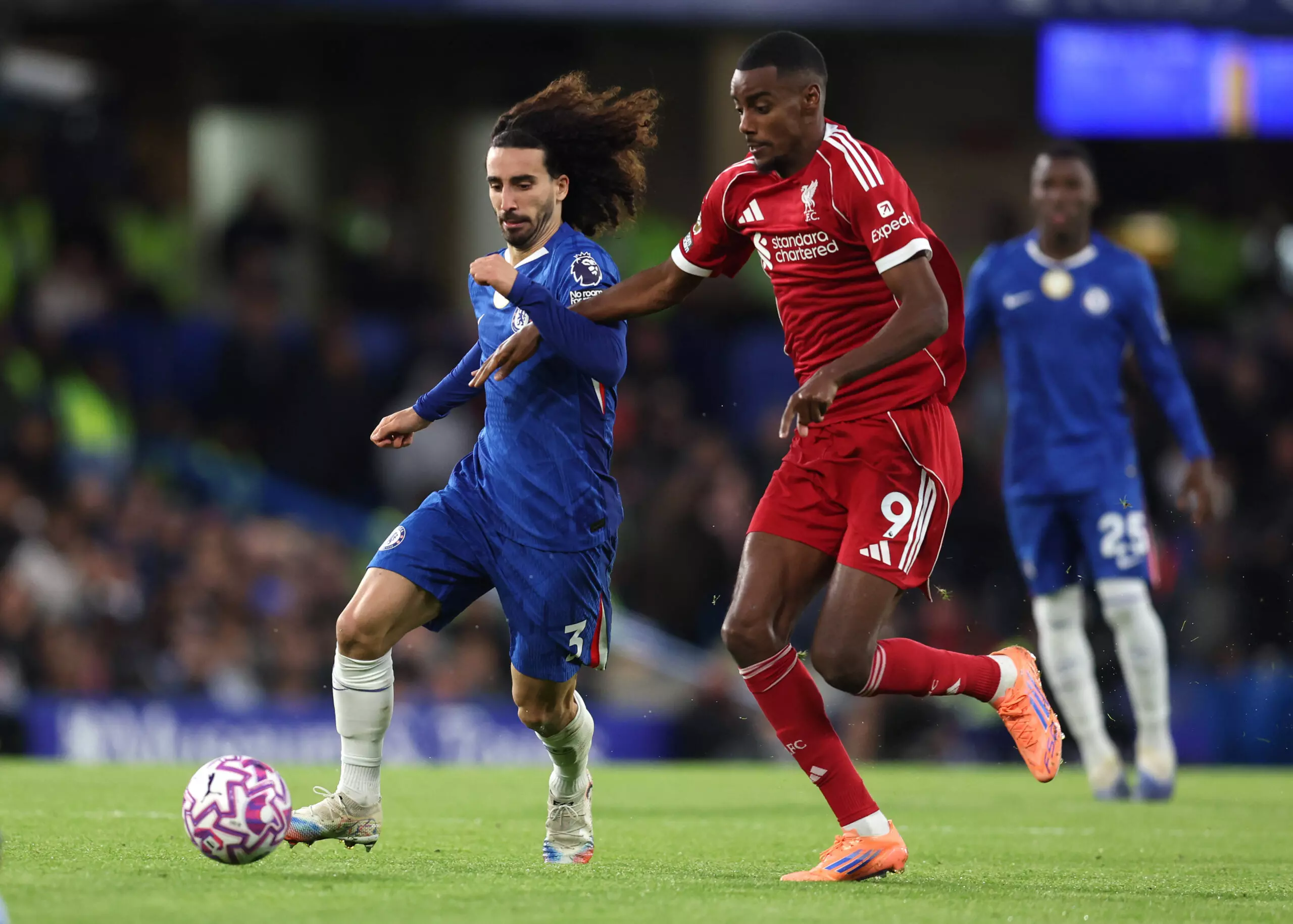 Alexander Isak’s Form: Should Arne Slot Bench the New Liverpool Signing?