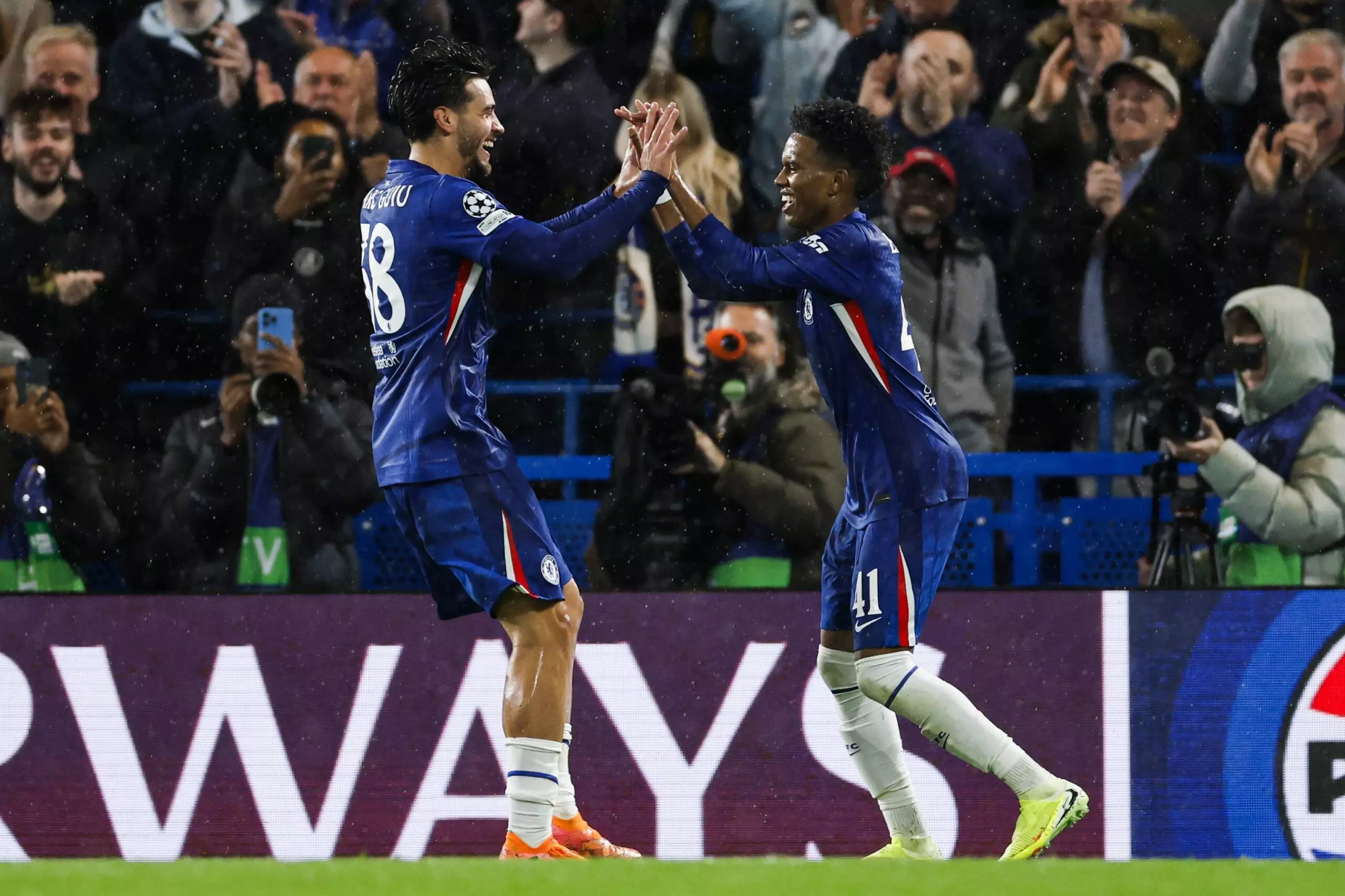 Chelsea vs Ajax: Enzo Maresca’s Young Gun Make History in Record-Breaking 5-1 Champions League Win Over Ajax