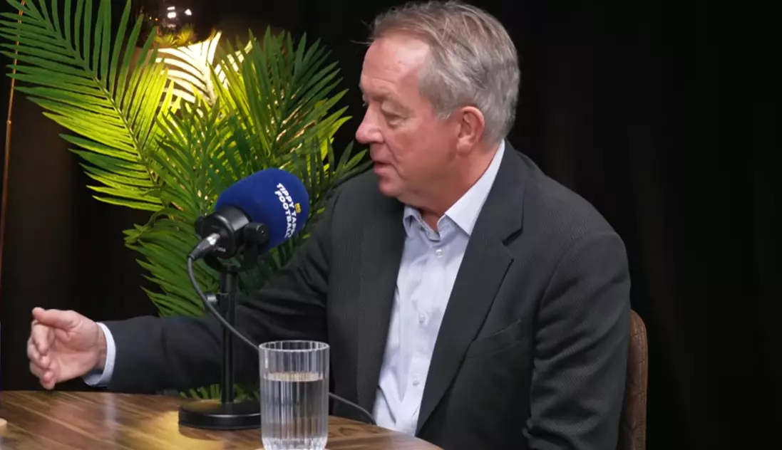 Perfect for the Players, Perfect for the Board – Curbishley Says Carrick Is Buying United Time