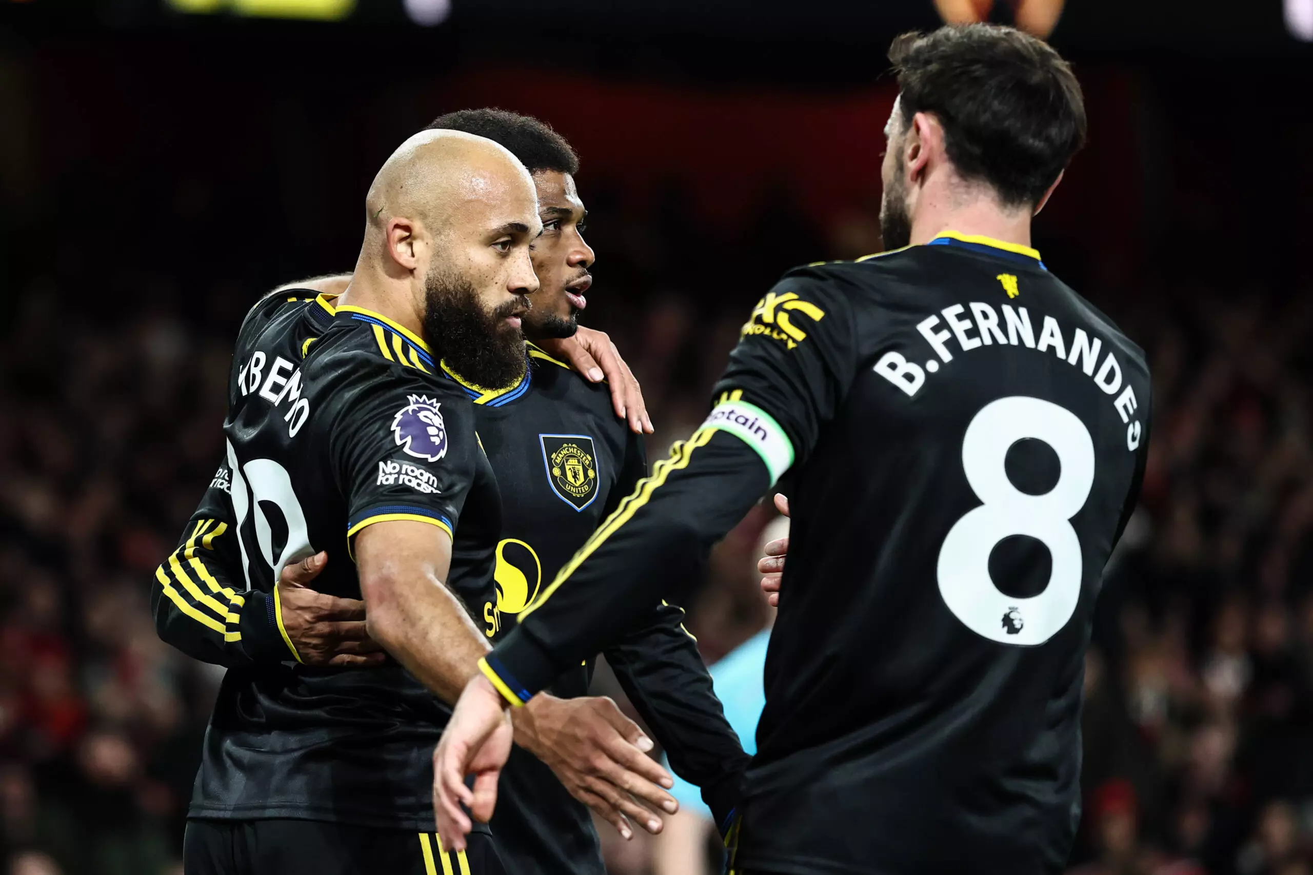 Fantasy Football Matchweek 24: Buy, Sell, Injury Report