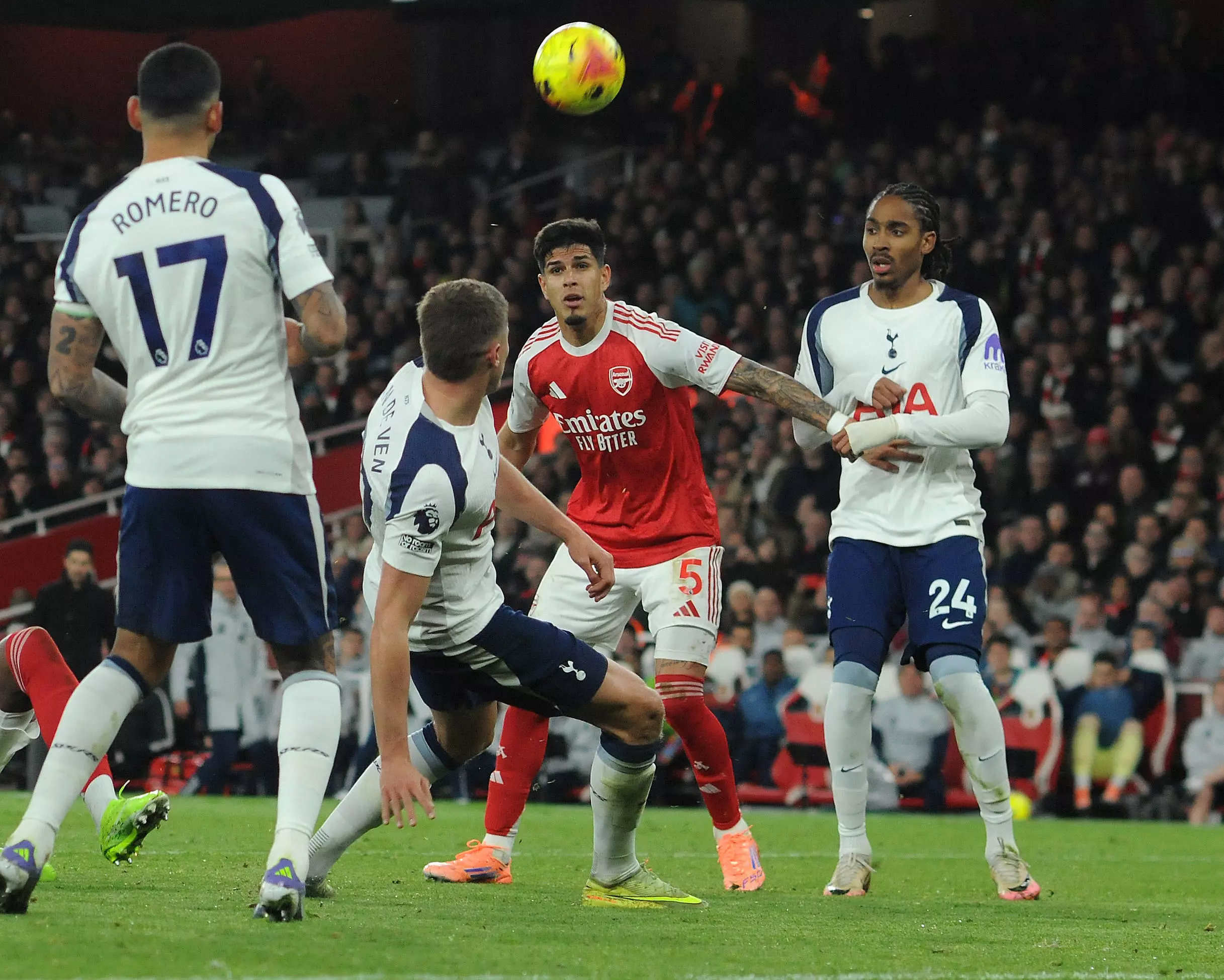 Tottenham Hotspur vs Arsenal: Three Key Factors To Consider, Predicted Lineups And Team News