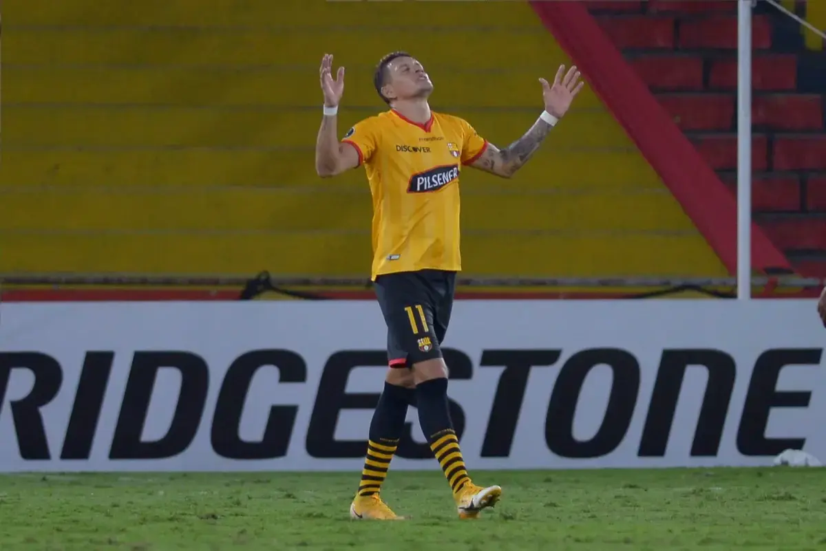 South American Football Roundup: 2026 Copa Libertadores Teams Set As Barcelona Upsets Botafogo