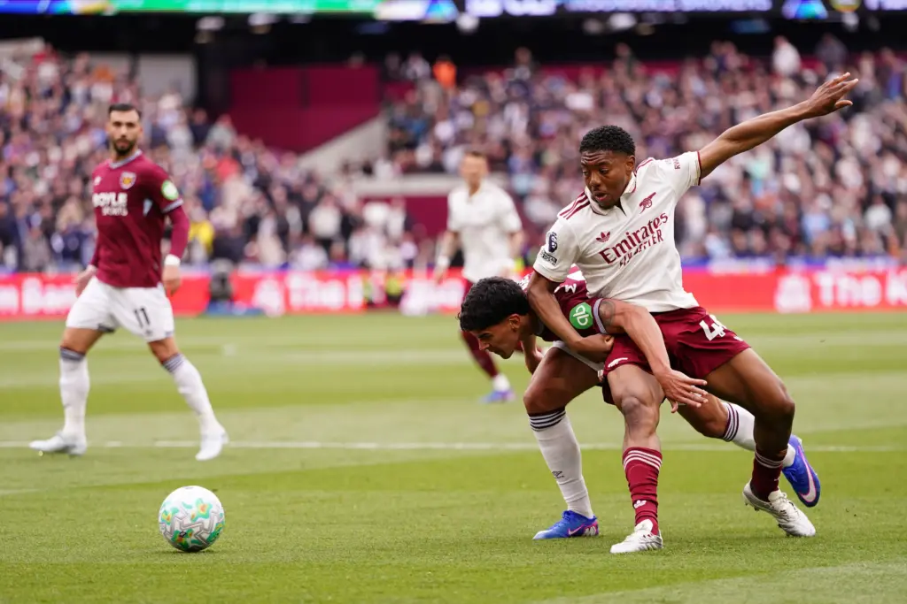 Premier League Title Race: West Ham United Show the Way To Play Against Arsenal