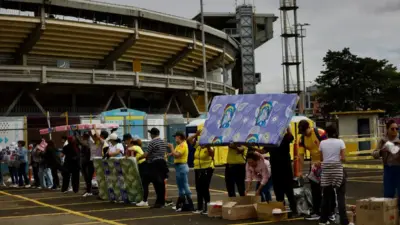 Colombian Football Supporter Groups and Players Mobilize to Aid Earthquake Victims