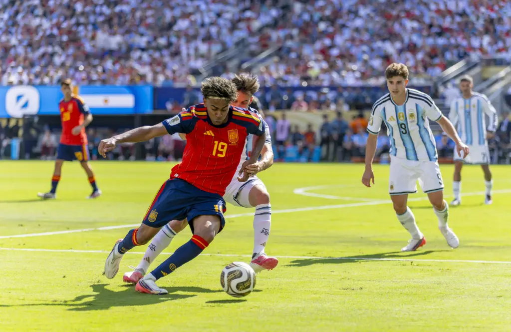 Ranking The 25 Best Football Players In The World 2026