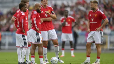 Manchester United Transfer News: A Lot Of Bids But Not Enough Action As The 2026/27 Season Nears Closer