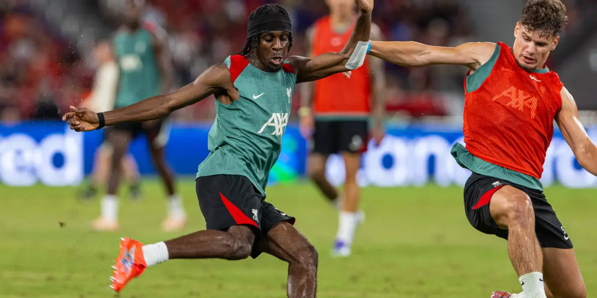 Liverpool Full-Backs: Why Their Greatest Strength Has Become A Structural Weakness For Andoni Iraola