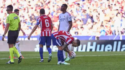 Atletico Madrid vs Real Madrid: Huijsen Red Card and 3 Key Moments From Atletico’s Spicy 2-1 Derby Win